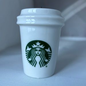 🎄 Starbucks Classic 2015 Holiday Ceramic Hot Cup Christmas Ornament